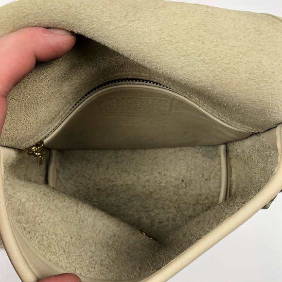 Vintage Coach Legacy Companion Crossbody Bag - Picture 8 of 8